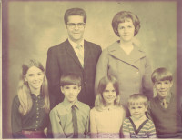 Curt and his family, 1971